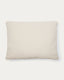 Coussin Martina en chenille couleur écrue 47 x 36 cm