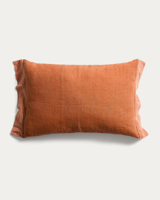 Housse de coussin Disea en lin avec détail rayé orange 40 x 60 cm
