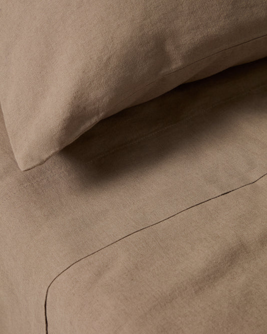 Drap Simmel en mélange de lin marron pour lit de 160 cm