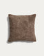 Housse de coussin Olinan en bouclette chinée marron 50 x 50 cm