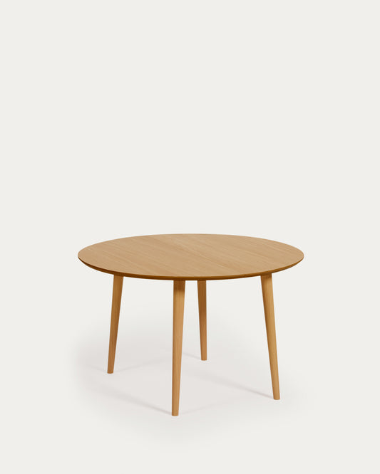 Oqui extendable oval table with an oak veneer and solid wood legs, Ø 120 (200) x 120 cm